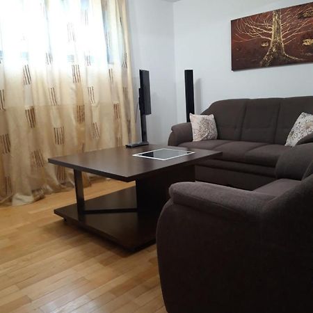Papas Apartments Bucurestii Noi 外观 照片