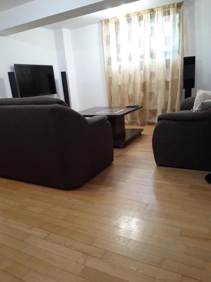 Papas Apartments Bucurestii Noi 外观 照片